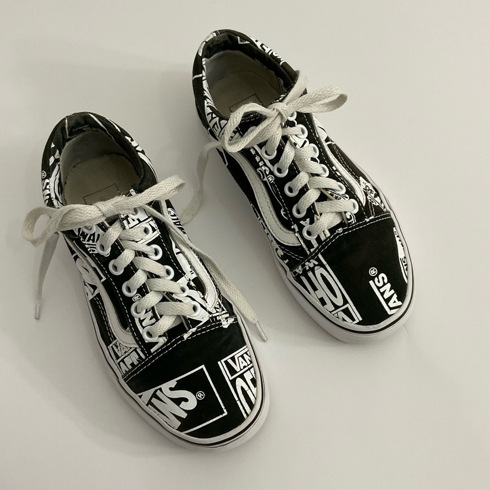 Vans Sneakers
